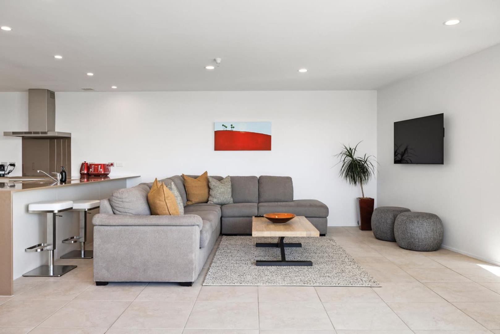 Oceanside Bliss - Absolute Beachfront - Uninterrupted Ocean Views With Pool Mount Maunganui Eksteriør billede