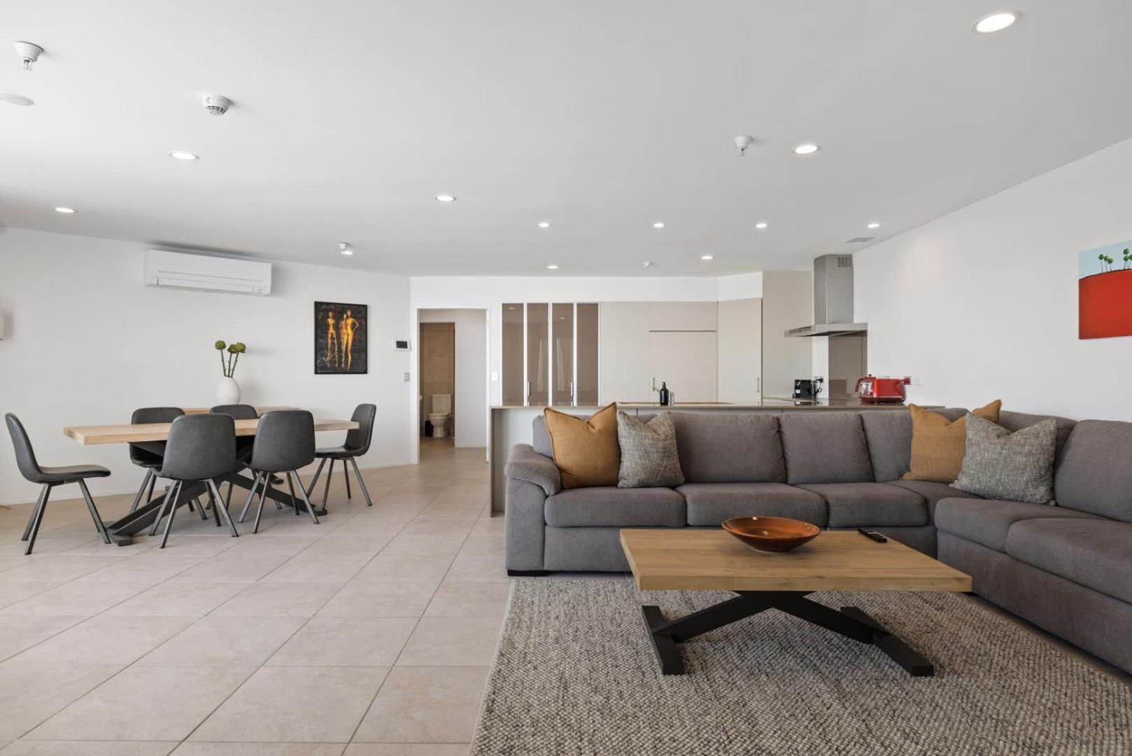 Oceanside Bliss - Absolute Beachfront - Uninterrupted Ocean Views With Pool Mount Maunganui Eksteriør billede